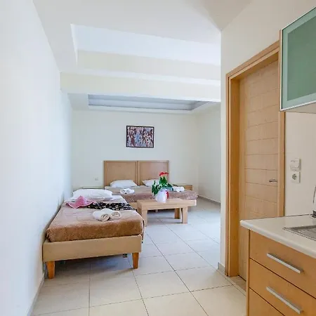 Hermes Apartment *