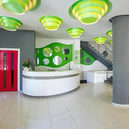 Hermes Apartment